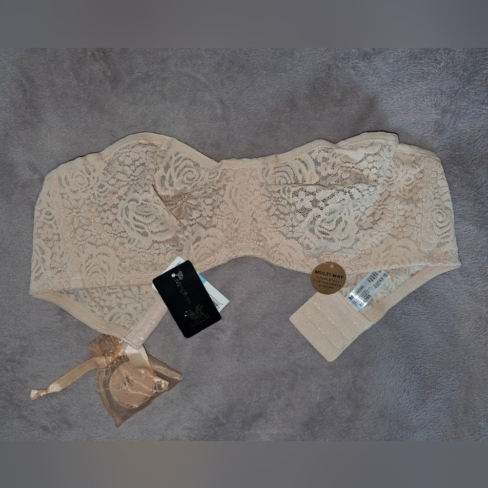 🆕Wacoal NUDE HALO Lace Strapless Bra Size 36C Convertible Bra- Straps Included